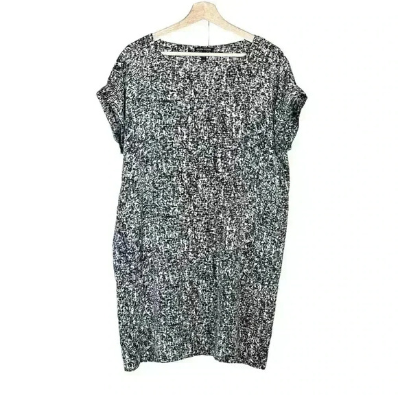 Eileen Fisher Silk Knee Length Shift Dress | Black and White | SZ M - Picture 1 of 6